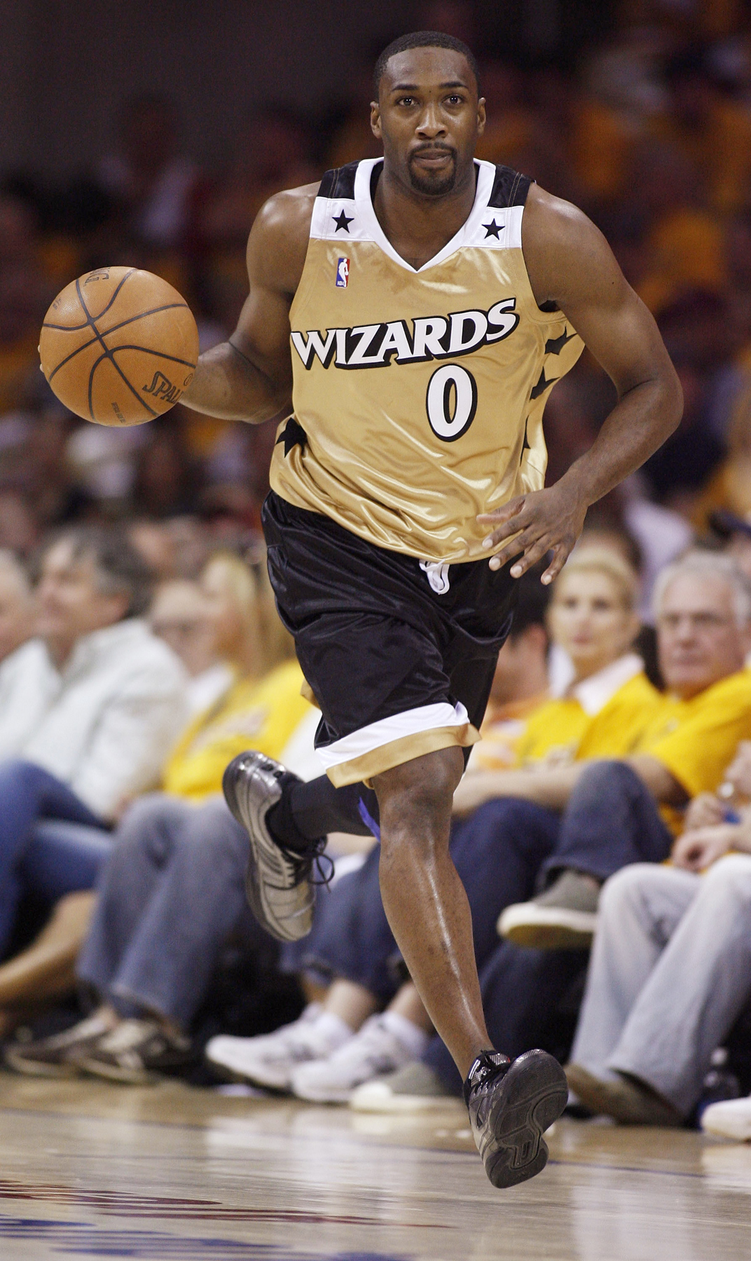 34657-hi-Arenas_Dribbling.jpg