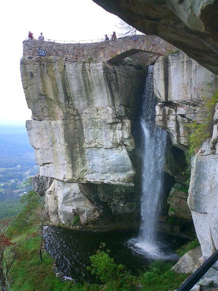 450px-Rock_City.jpg
