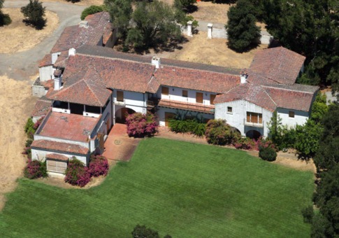 0309_billie-homes-steve-jobs-wooside-ca_485x340.jpg