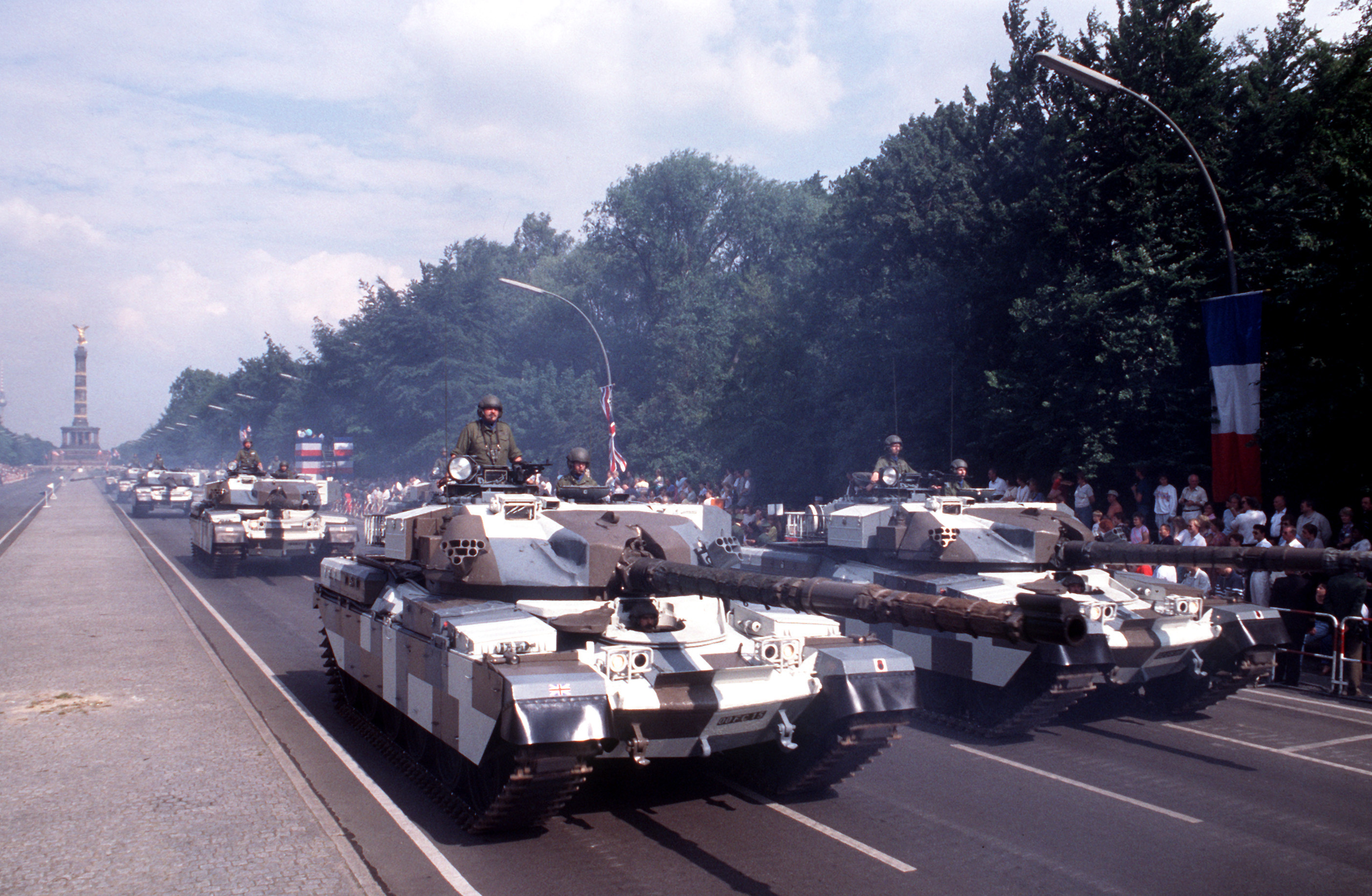 British_Chieftain_tanks.JPEG