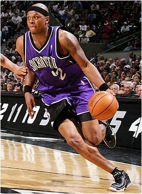 bonzi.wells-1.jpg