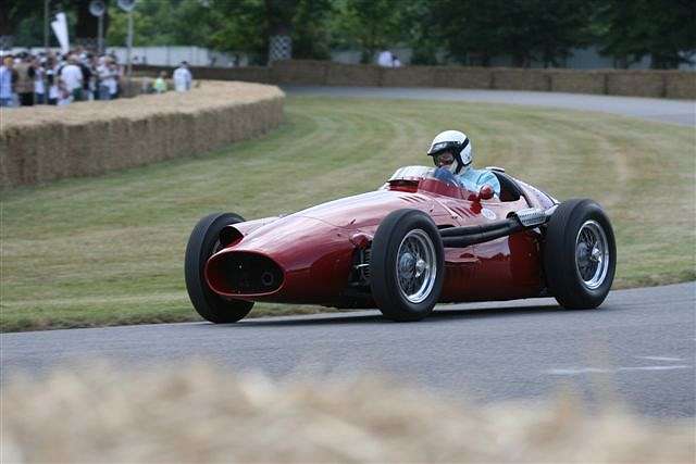 Guy250F.JPG