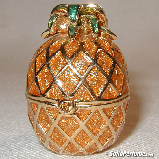 golden_pineapple2.jpg
