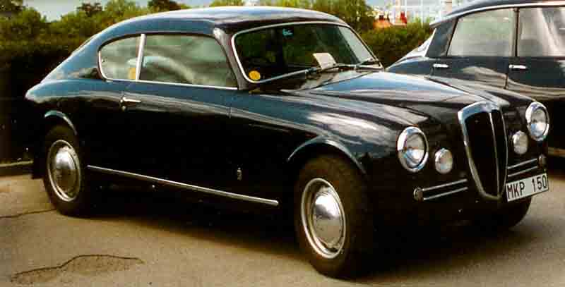 Lancia_Aurelia_GT_1955.jpg