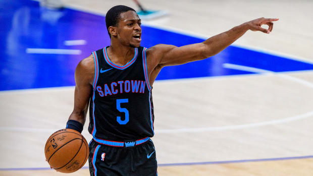 deaaron-fox-kings.jpg